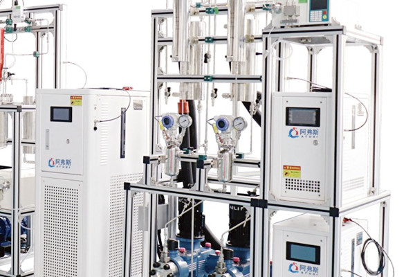 华人策略celue制冷加热温控系统设备的个性化定制流程