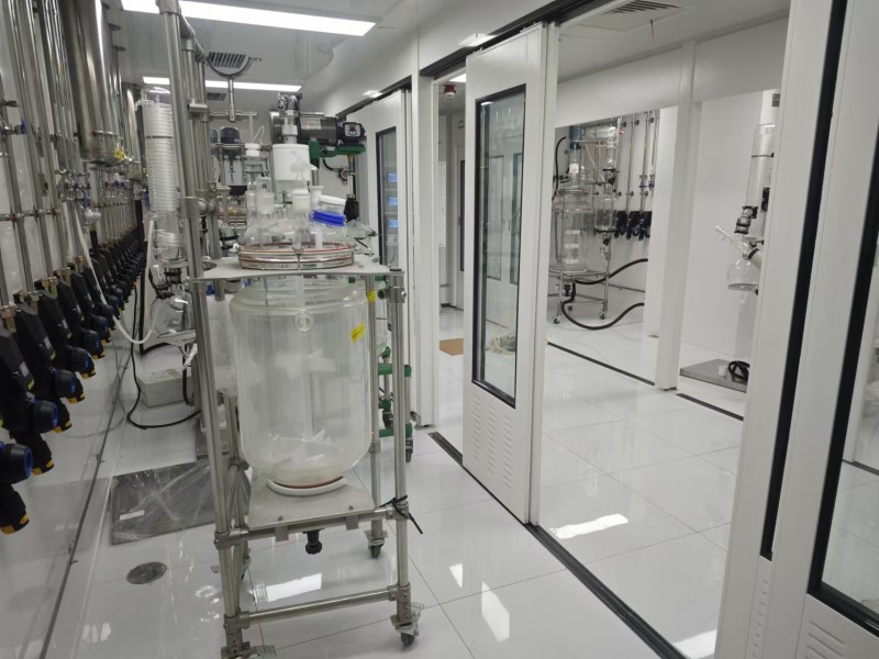 华人策略celue高低温控温系统设备实拍图1