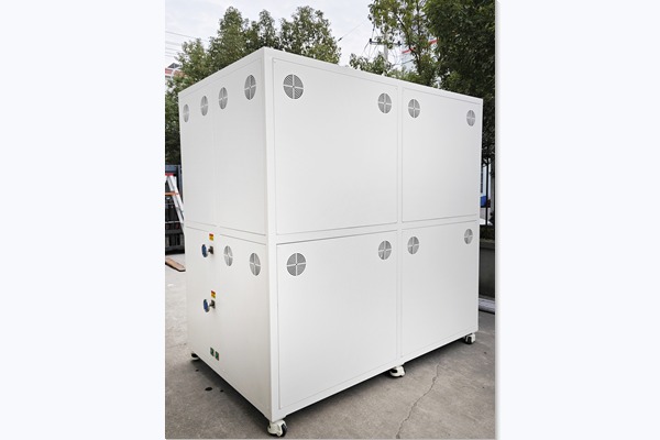 高低温全封闭循环器的精密控制与工程挑战 图1